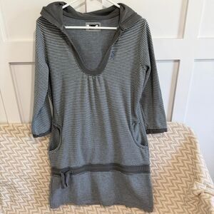 Orage Women’s Hooded Sweatshirt 3/4 Sleeve Dress Tunic Gray White Stripe Large